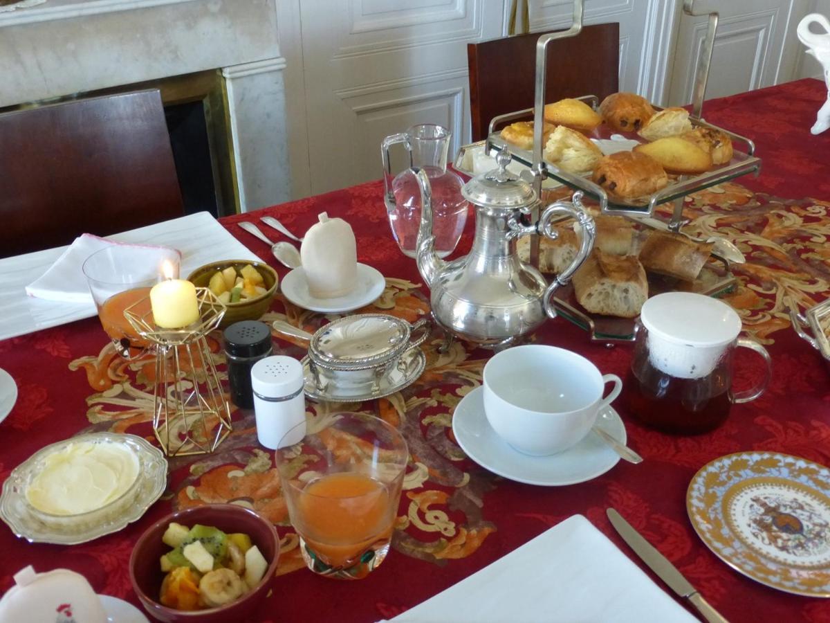 Chambre d'Hôtes La Guylhostiere, 4 EPIS City Break Premium, Gîtes de France, Demeure de Caractère Lione Esterno foto